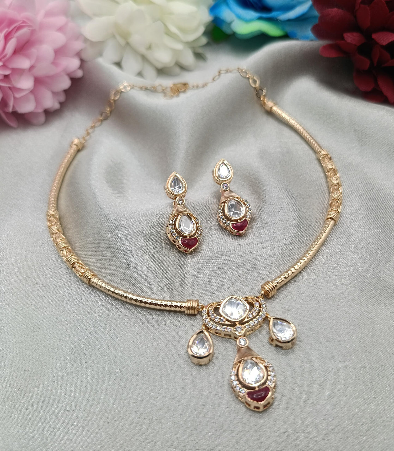 Tanya Brass Gold Plated Kundan Moissanite Hasli Necklace with Earring