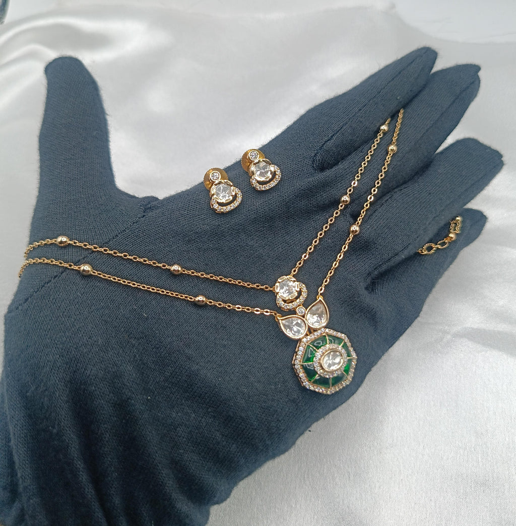 Choksi Emerald Brass Gold Plated Kundan Moissanite Chain Pendant Set