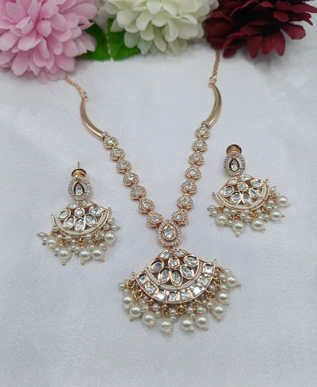 Mitali Brass Gold Plated Kundan Moissanite Necklace Set