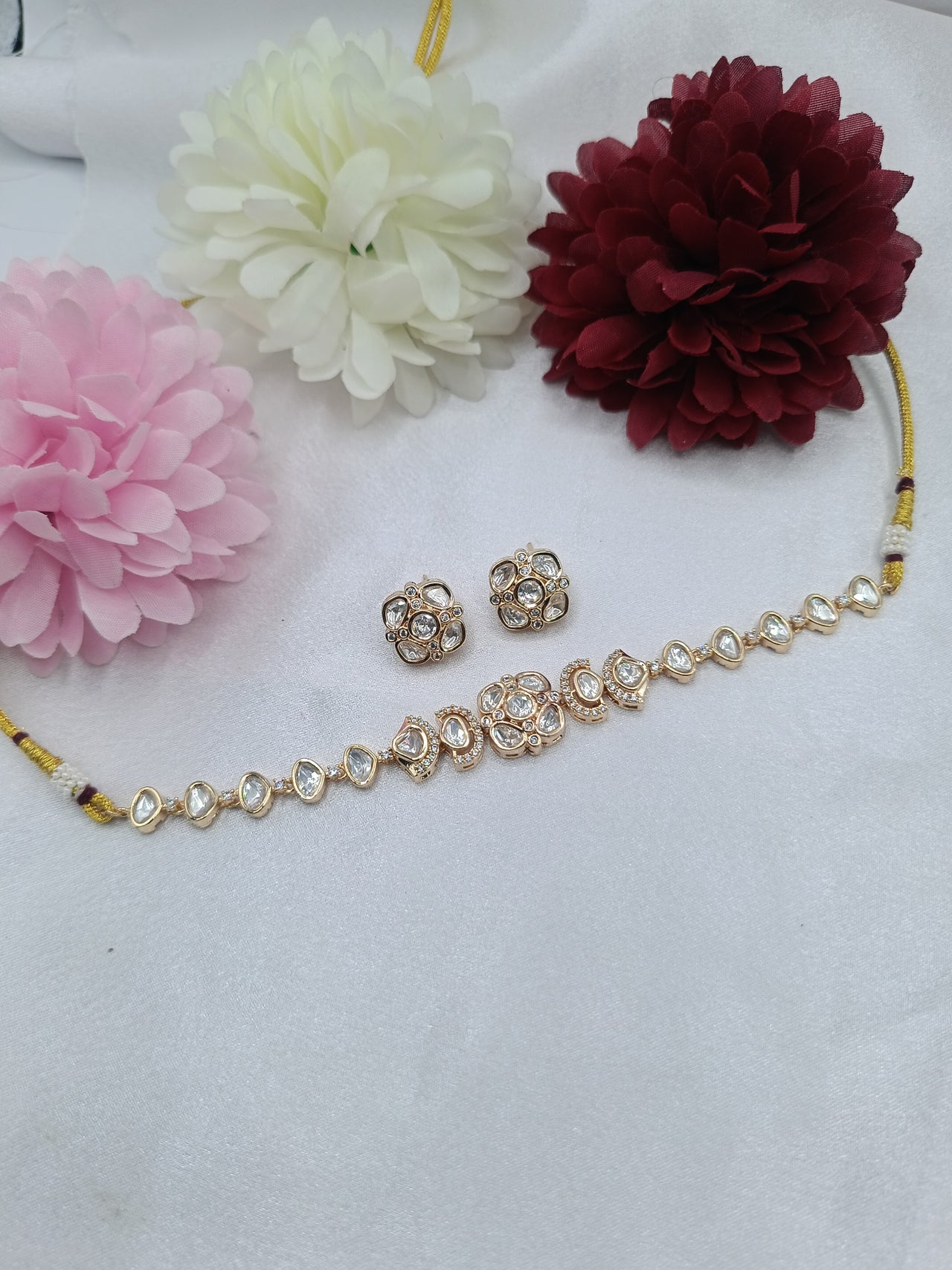 Suchi Floral Kundan Choker Necklace