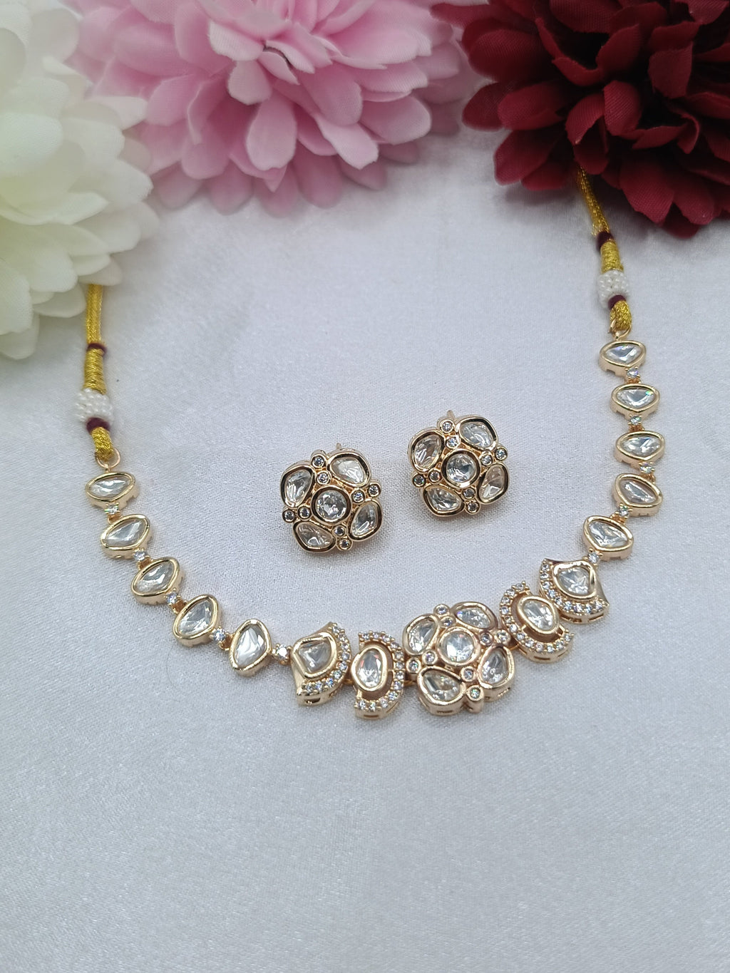Suchi Floral Kundan Choker Necklace