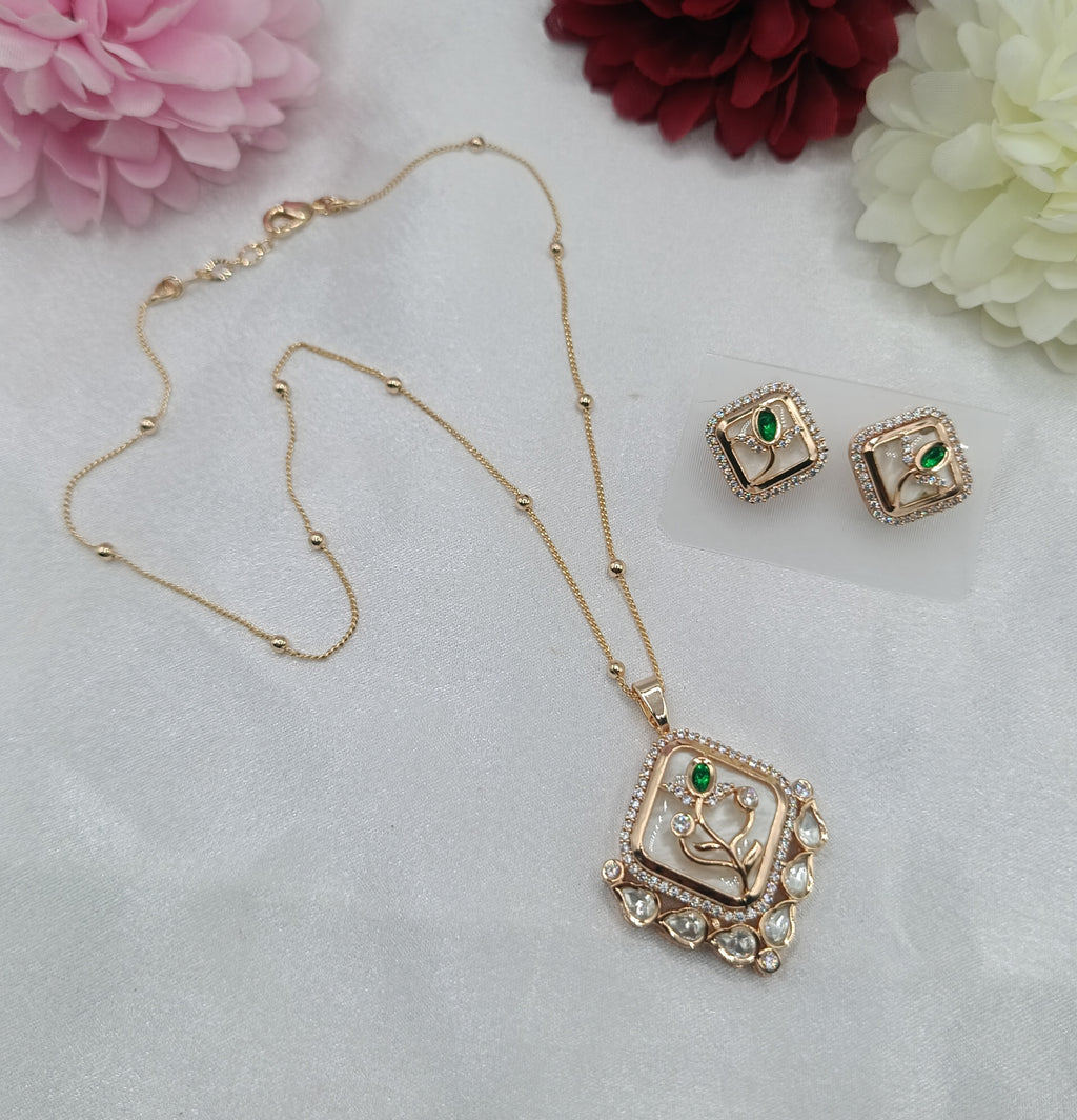 Anushka Brass Gold Plated MOP Kundan Moissanite Chain Pendant Set