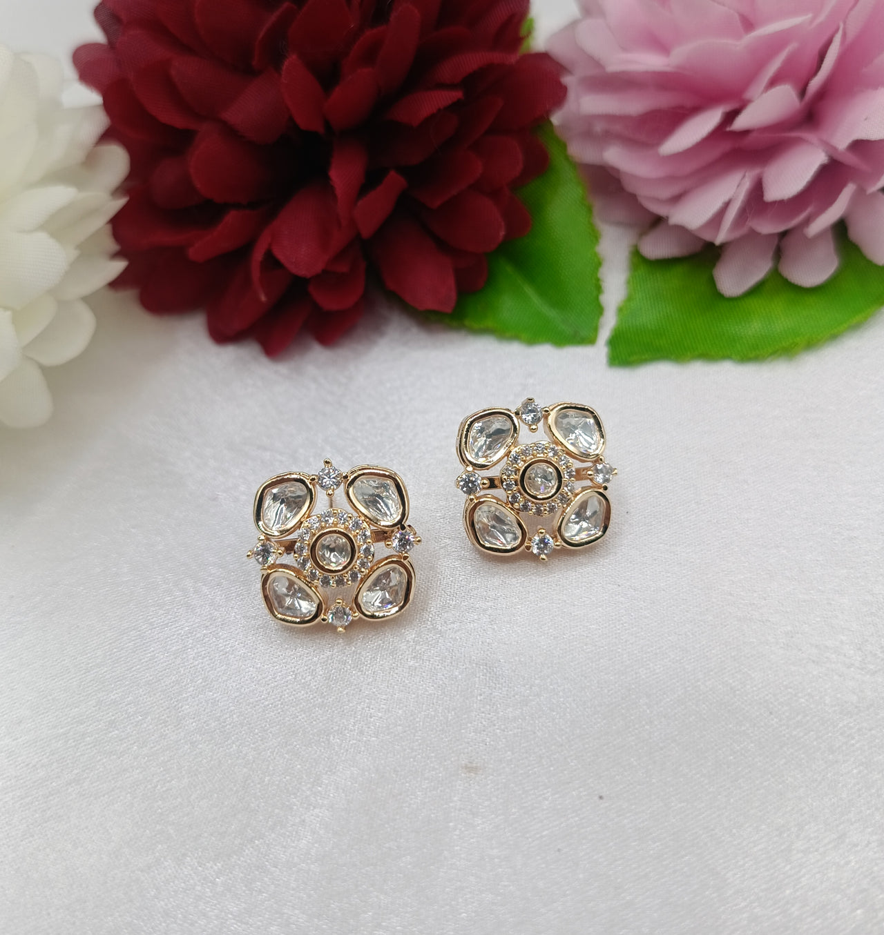 Vamika Gold Plated Kundan Moissanite Studs Tops Earrings