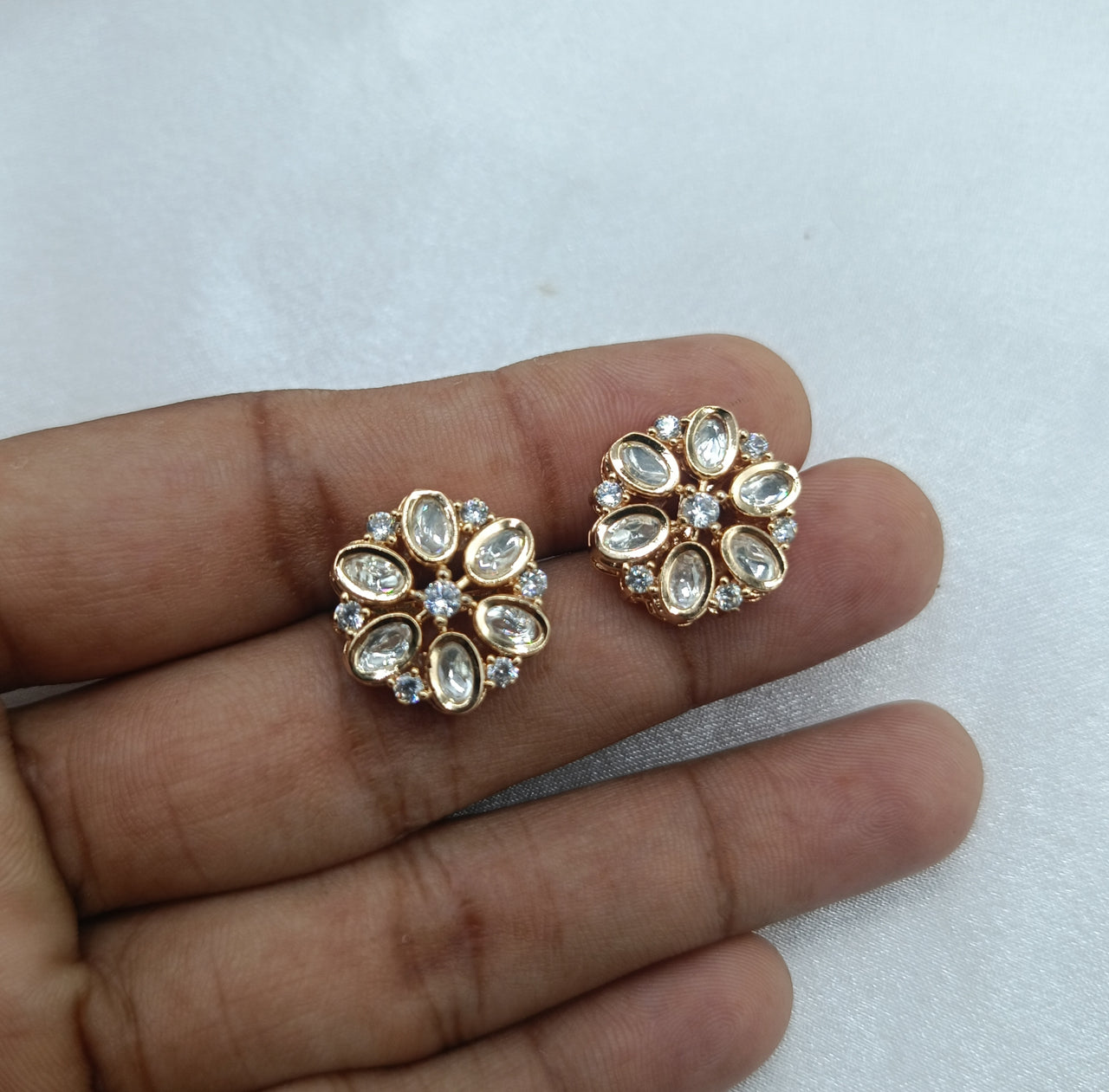 Oval Flower Gold Plated Kundan Moissanite Stud Tops Earrings