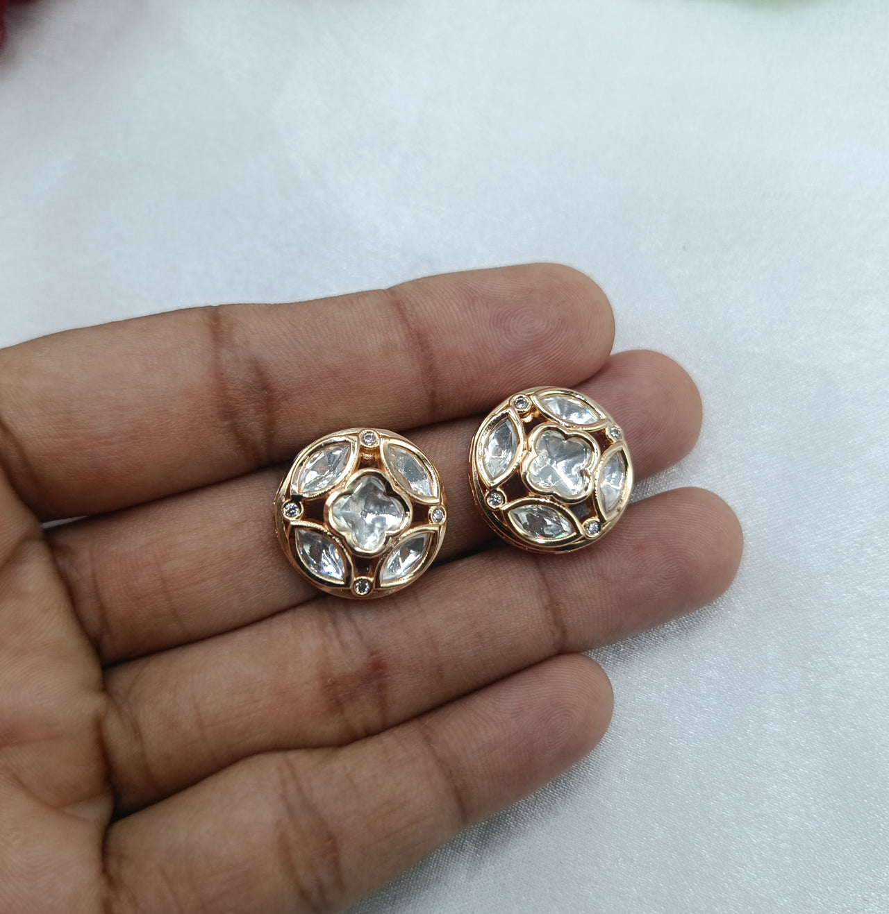 Vinita Gold Plated Kundan Moissanite Stud Tops Earrings