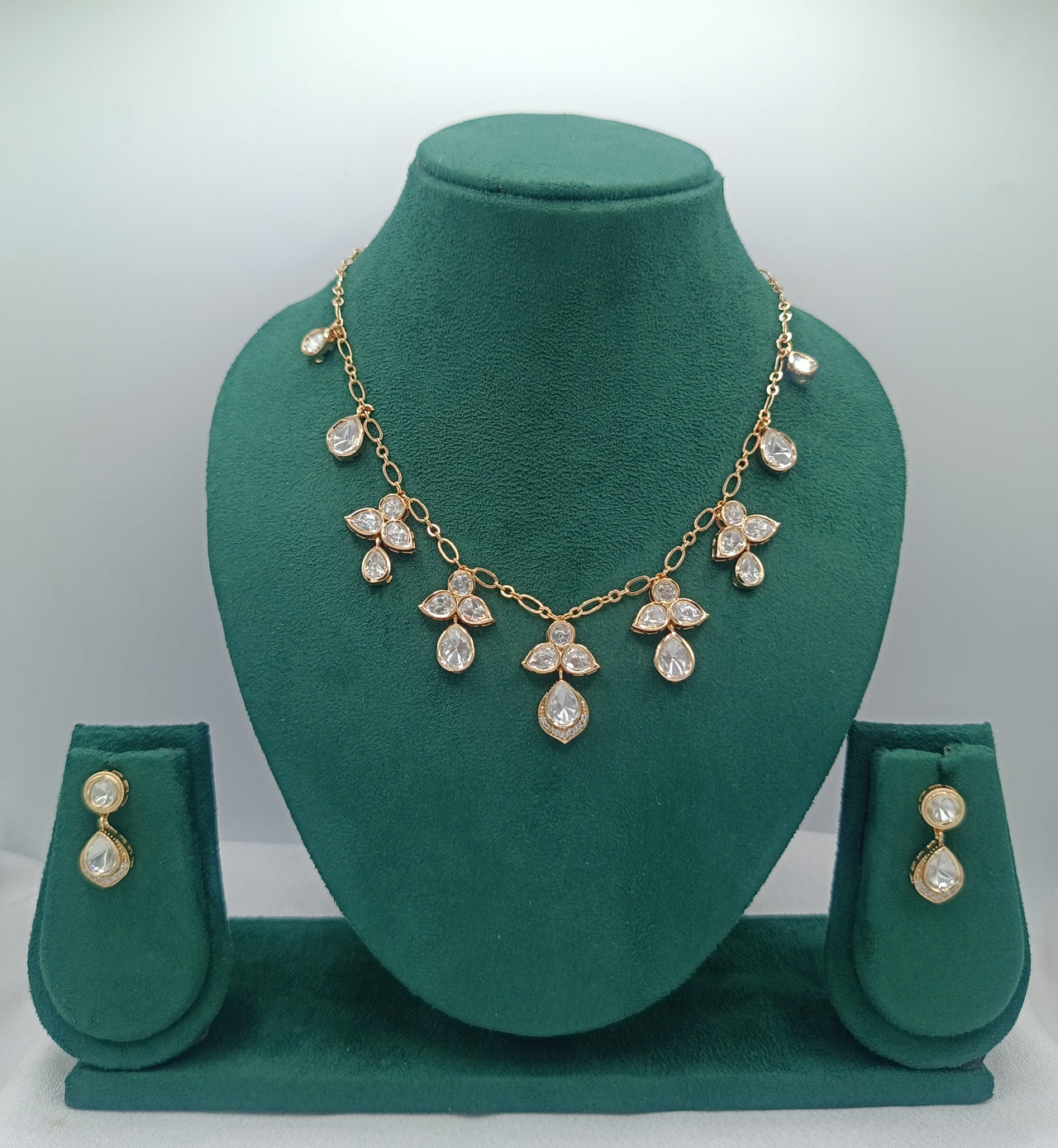 Sonarika Charm Kundan Moissanite Layer Chain Set