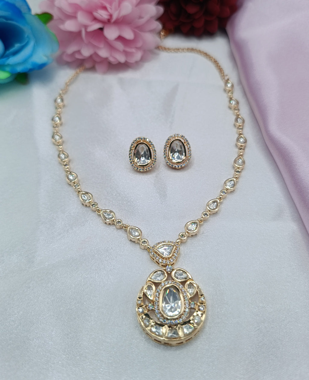 Maharani Kundan Pendant Necklace Set with Matching Earrings by Shree Shani Jewels